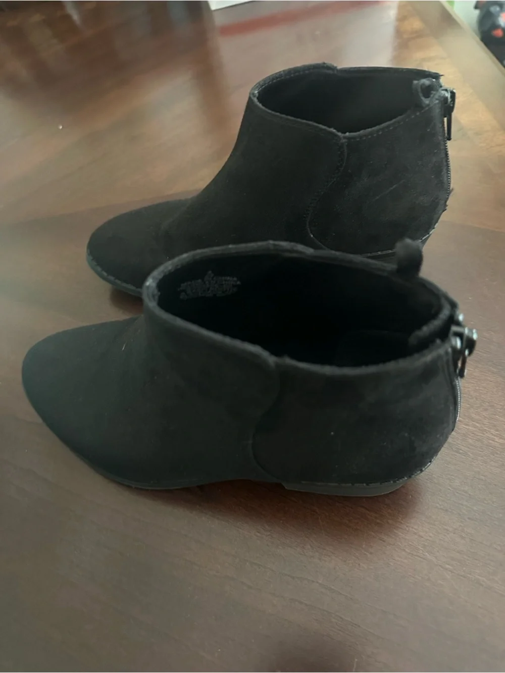 Old Navy Black Suede-Look Chelsea Ankle Boots for Kids